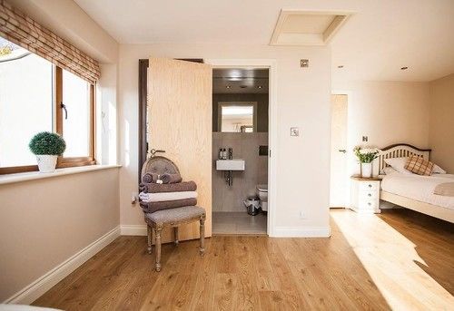 Accommodation Bristol Airport Redhill  ภายนอก รูปภาพ